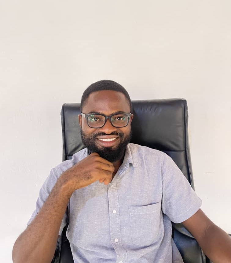 Peter Nkumeh, Accounts Officer